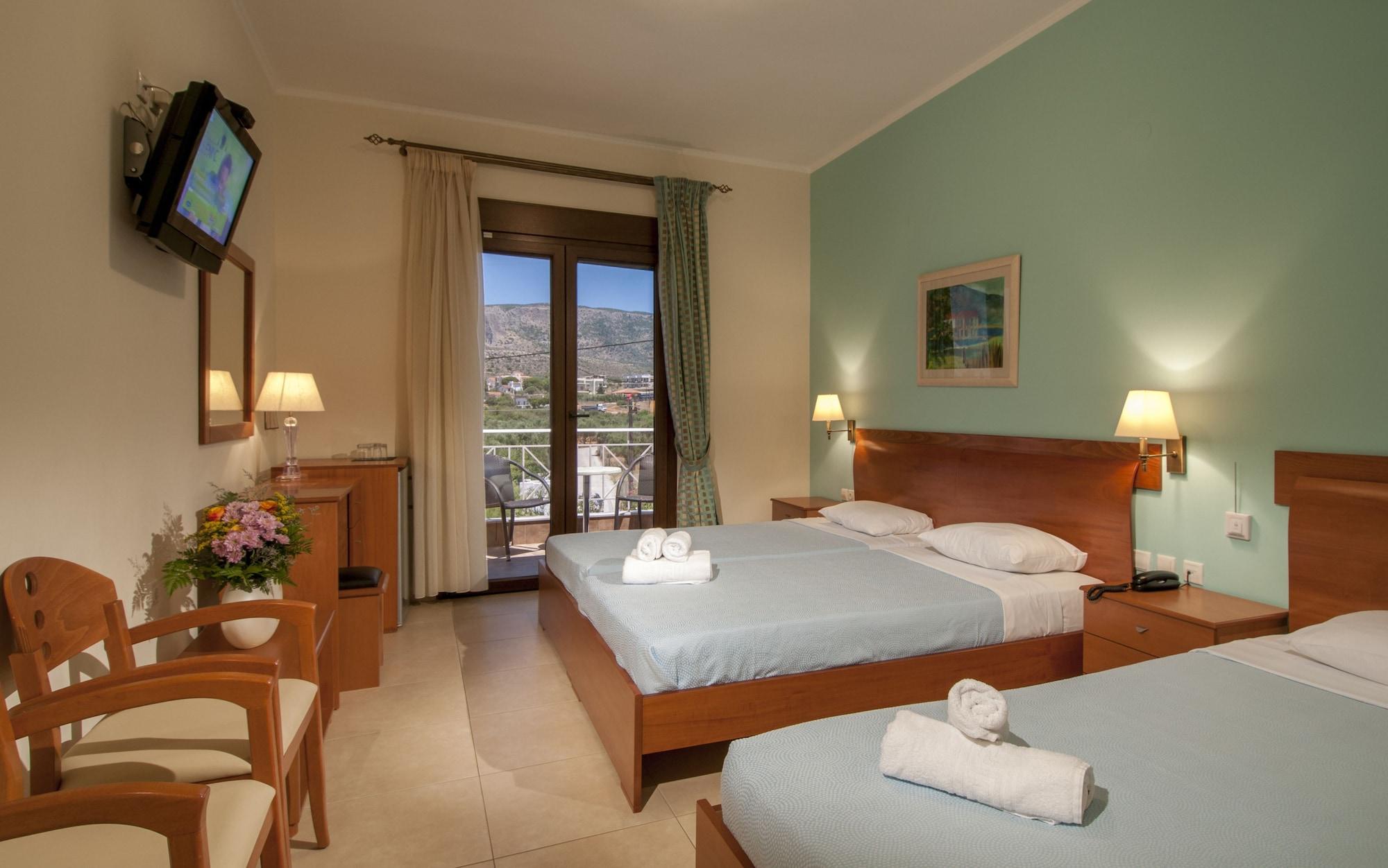 Kyniska Hotel Plítra Eksteriør billede