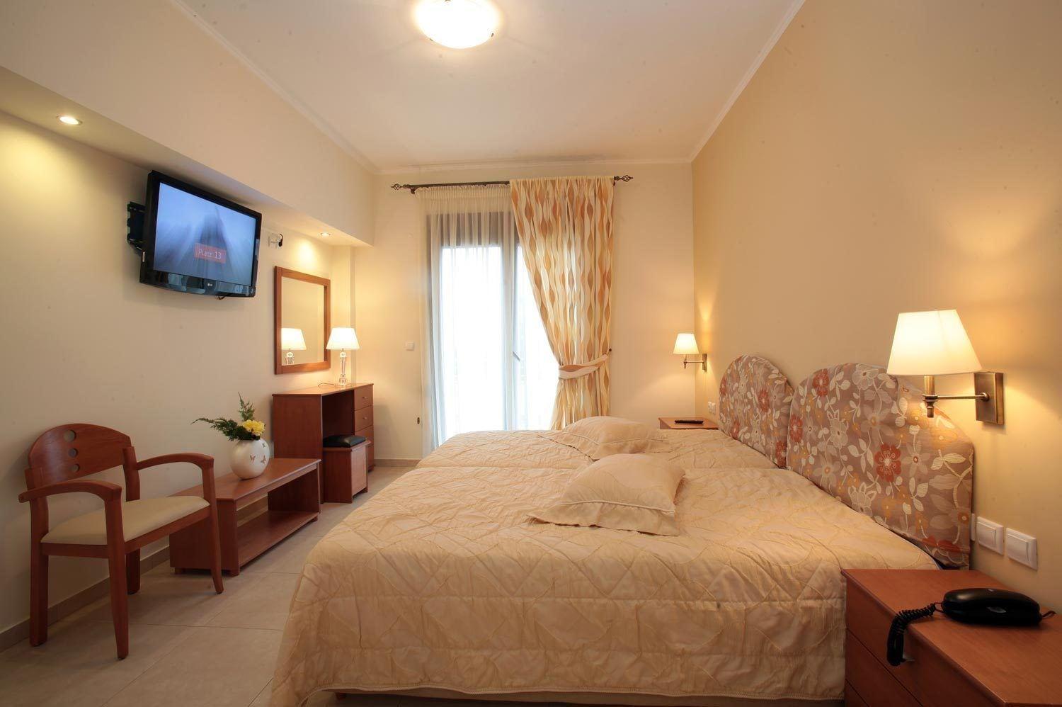 Kyniska Hotel Plítra Eksteriør billede