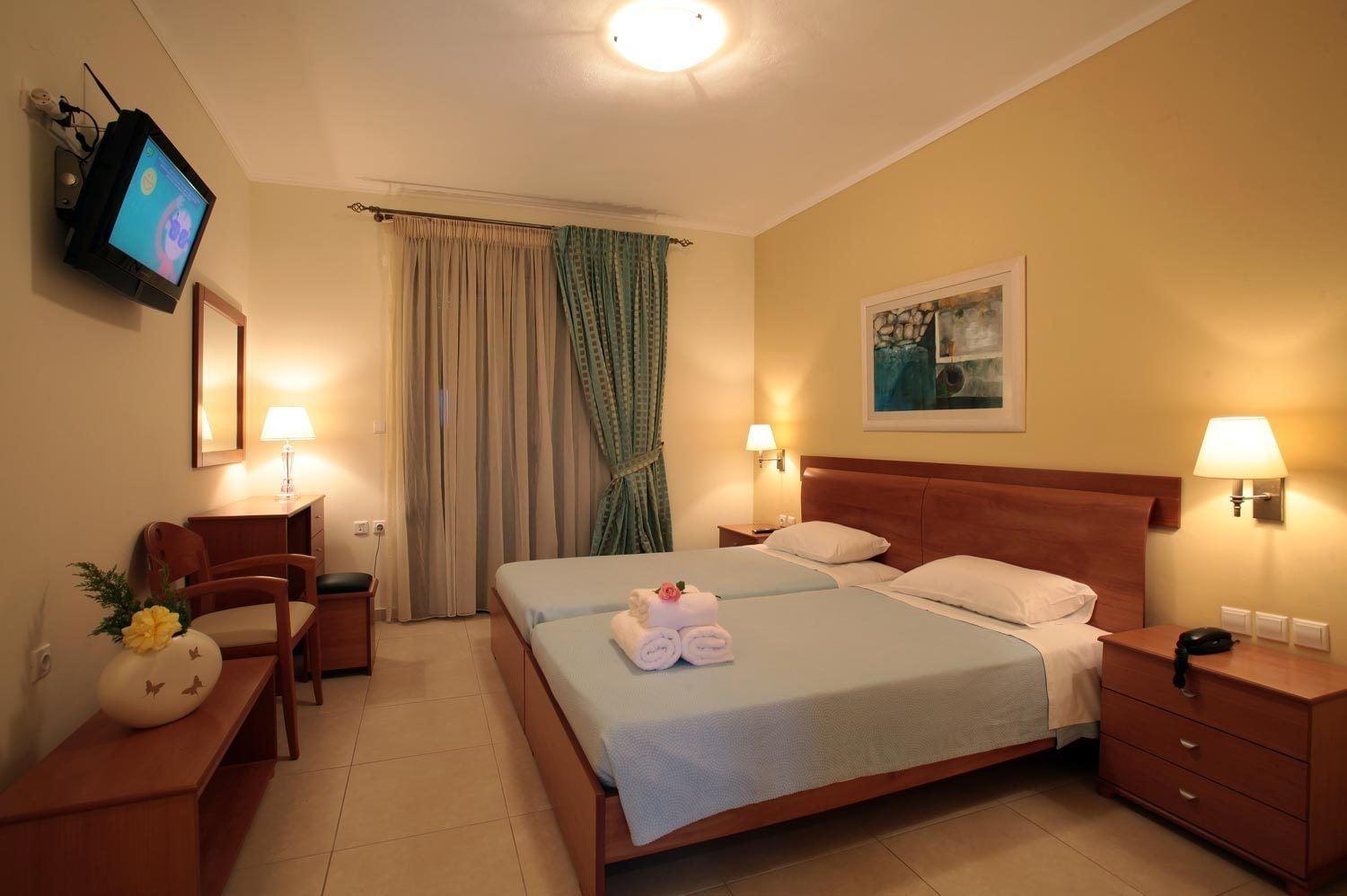 Kyniska Hotel Plítra Eksteriør billede
